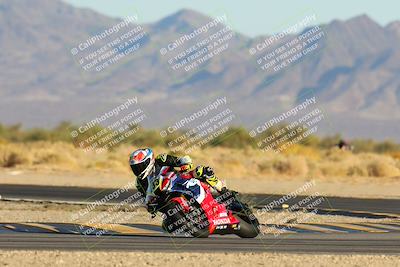 media/Jan-11-2025-CVMA (Sat) [[ddeb3f563a]]/Race 13-Amateur Supersport Open/